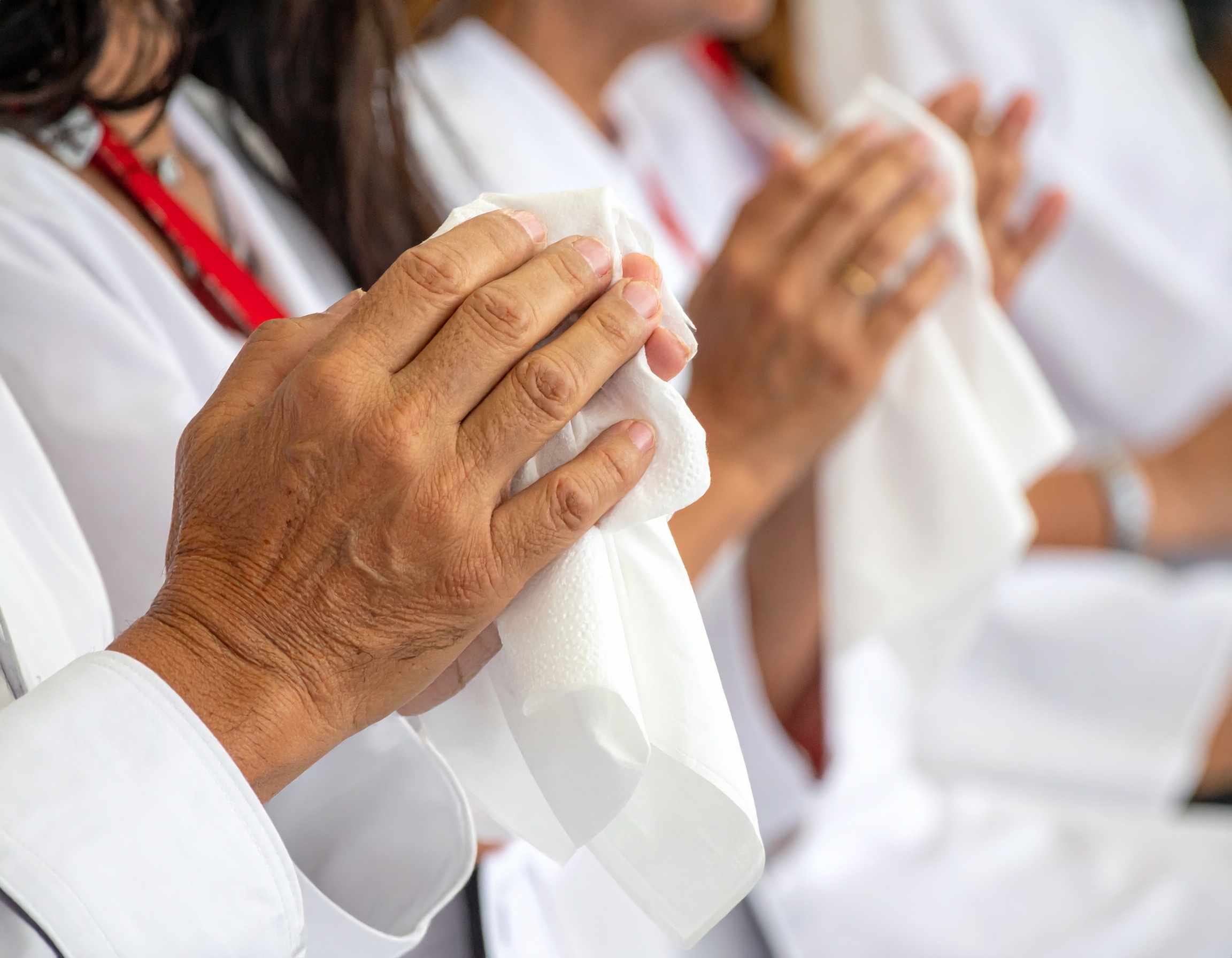 価格競争に終止符！感動葬儀を演出する映像アイデア集